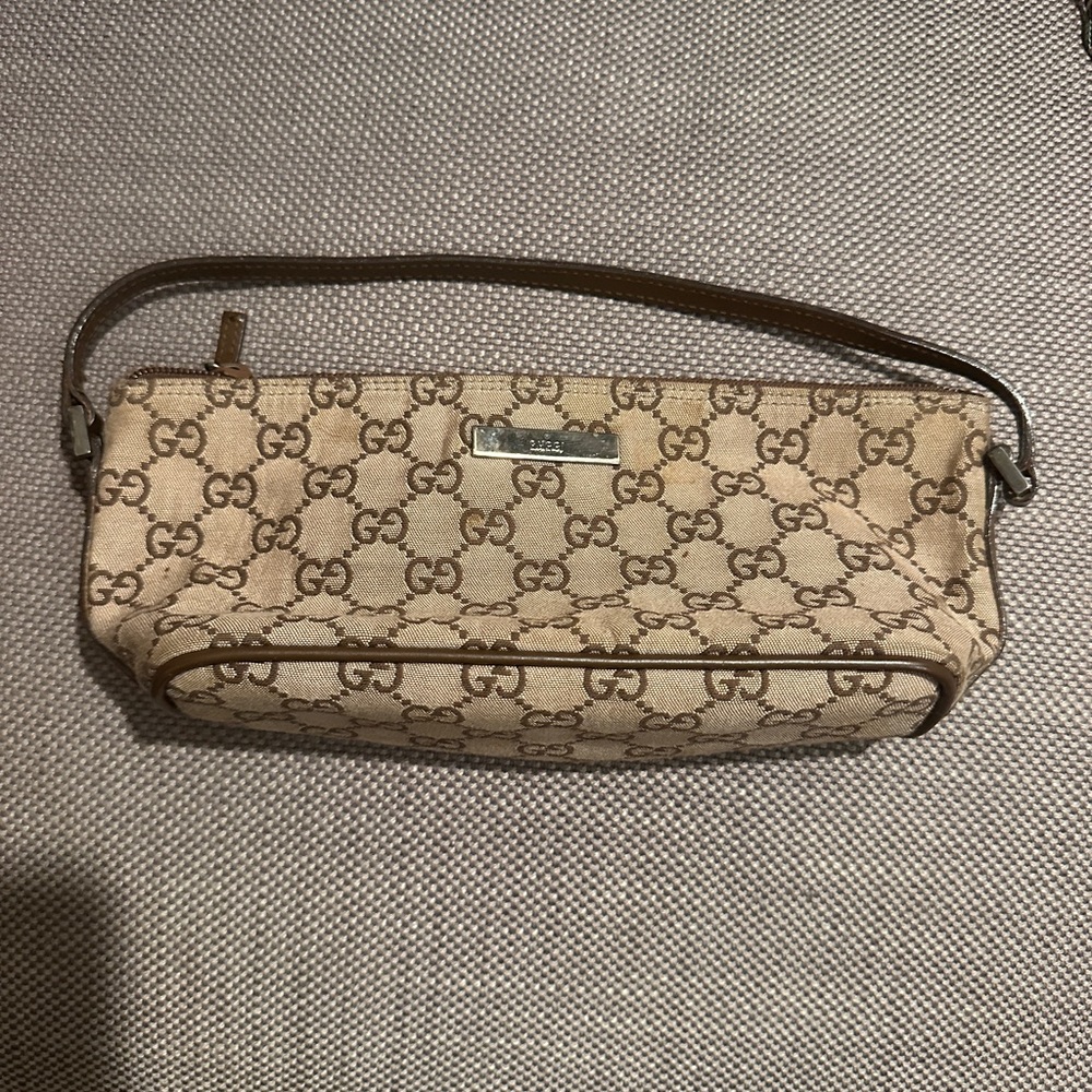 Classic Vintage monogrammed canvas Gucci bag